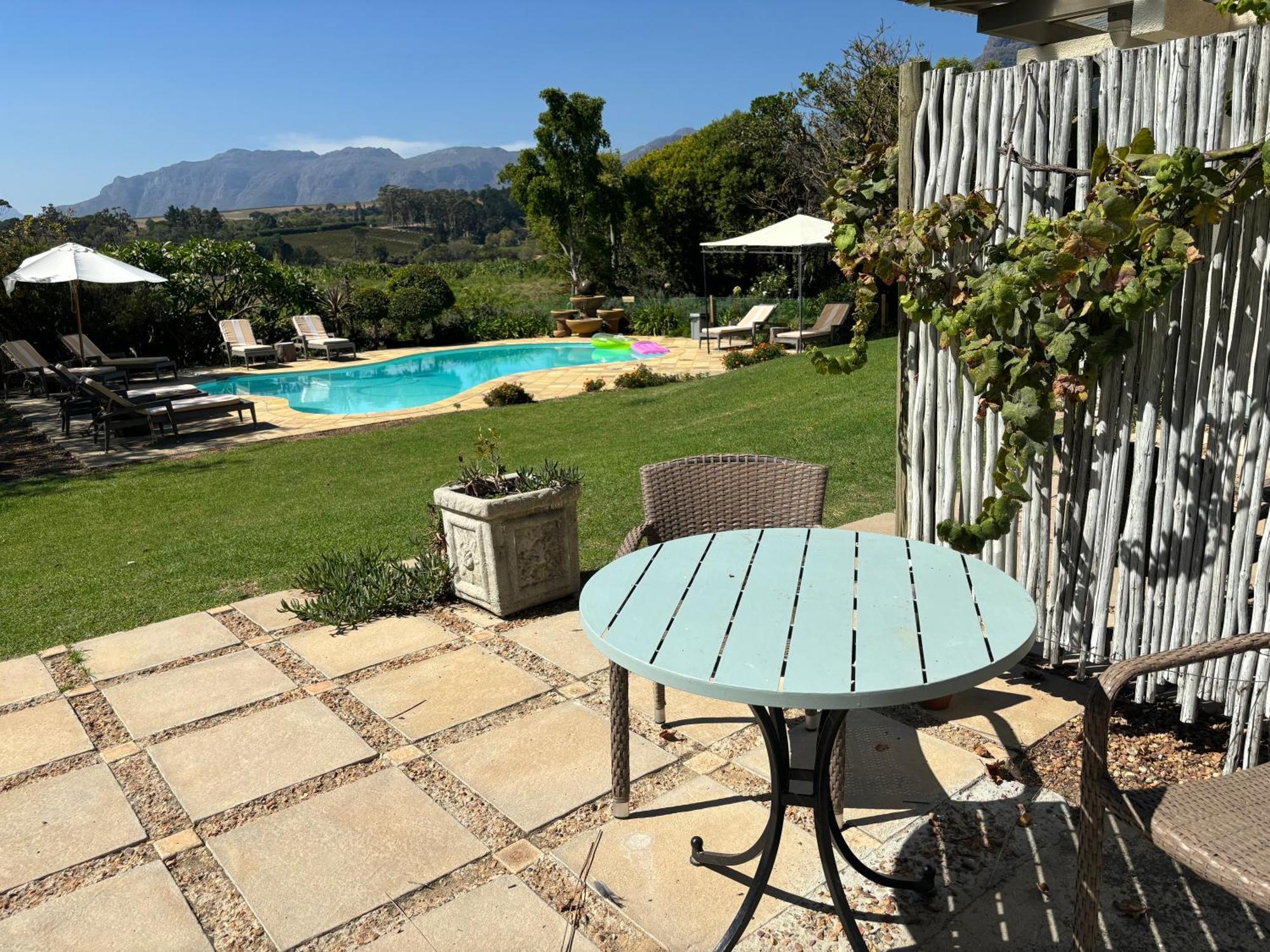 In The Vine Country Manor Guesthouse 스텔렌보스 외부 사진