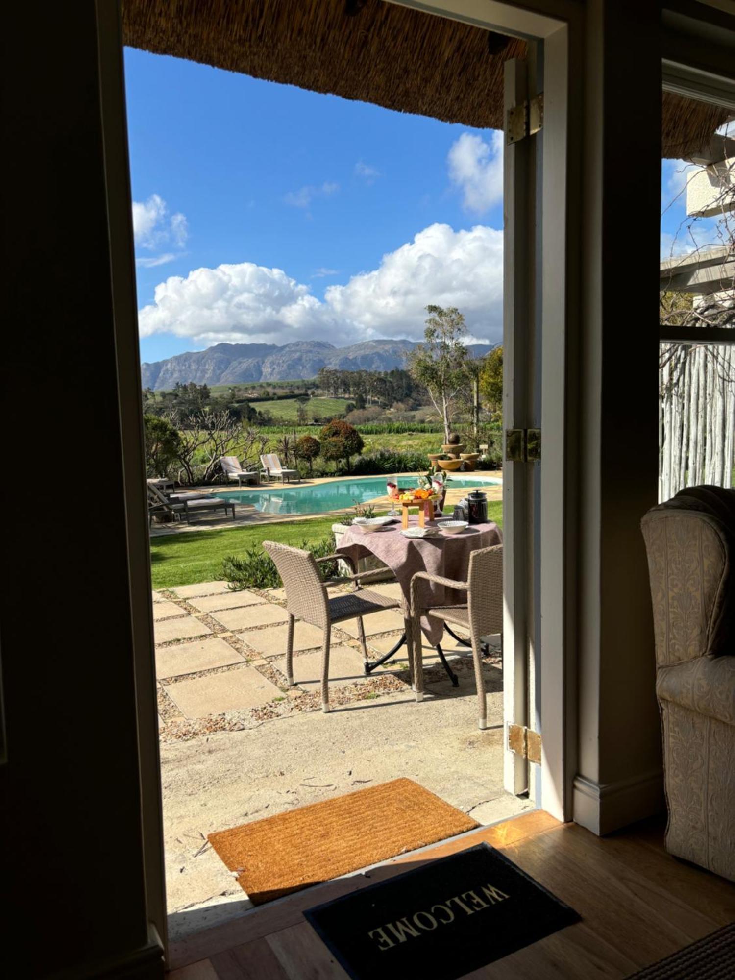 In The Vine Country Manor Guesthouse 스텔렌보스 외부 사진